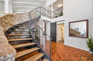 201 S Contour Dr, Gonzales, TX 78629 - Photo 30