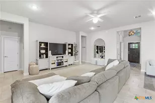 823 Dreisam, New Braunfels, TX 78130 - Photo 6