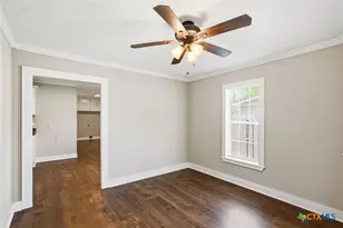 1406 N Clinton St, Cuero, TX 77954 - Photo 18