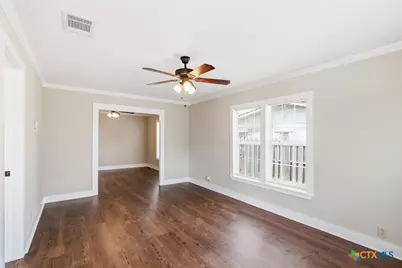 1406 N Clinton Street, Cuero, TX 77954 - Photo 16