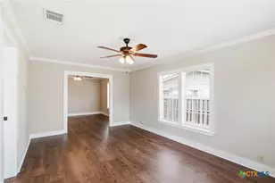 1406 N Clinton St, Cuero, TX 77954 - Photo 16