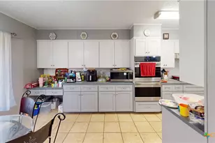 1902 Halbert, Killeen, TX 76541 - Photo 20