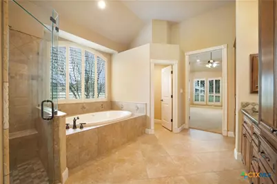 1174 Sapling Spring, New Braunfels, TX 78132 - Photo 20