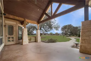 1174 Sapling Spg, New Braunfels, TX 78132 - Photo 32