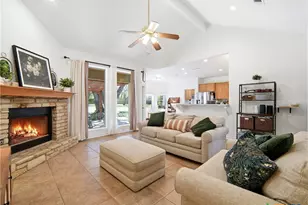 121 Delaney Rae, New Braunfels, TX 78132 - Photo 10