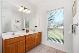 121 Delaney Rae, New Braunfels, TX 78132 - Photo 26