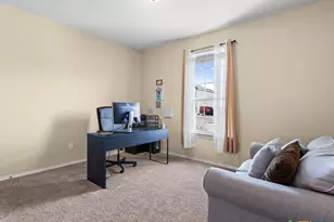 2818 Ridge Berry Rd, New Braunfels, TX 78130 - Photo 14