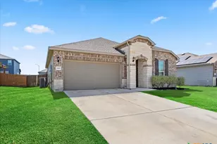 2818 Ridge Berry Rd, New Braunfels, TX 78130 - Photo 1