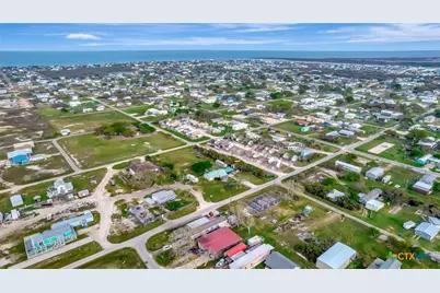814 N 15th Street, Port O'Connor, TX 77982 - Photo 10