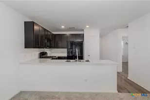 350 Gypsum Vly, San Marcos, TX 78666 - Photo 8