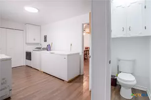 968 State Hwy 95, Yoakum, TX 77995 - Photo 8