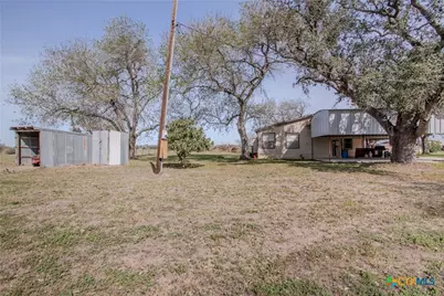 968 State Highway 95, Yoakum, TX 77995 - Photo 6