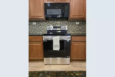 660 Knoll Brook, New Braunfels, TX 78130 - Photo 6