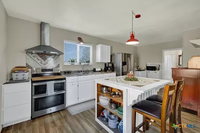 2151 Old Lehmann Road, Seguin, TX 78155 - Photo 34