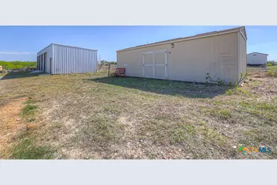 2151 Old Lehmann Road, Seguin, TX 78155 - Photo 40