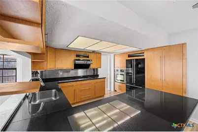 6102 Woodmoor Street, San Antonio, TX 78249 - Photo 4