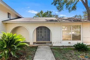 6102 Woodmoor St, San Antonio, TX 78249 - Photo 2