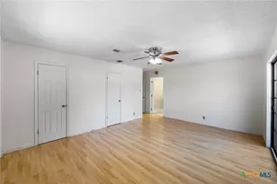 6102 Woodmoor St, San Antonio, TX 78249 - Photo 26