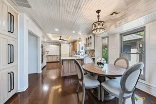 21749 Forest Waters Cir, Garden Ridge, TX 78266 - Photo 10