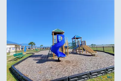 3225 Bay Ridge Drive, Palacios, TX 77465 - Photo 12