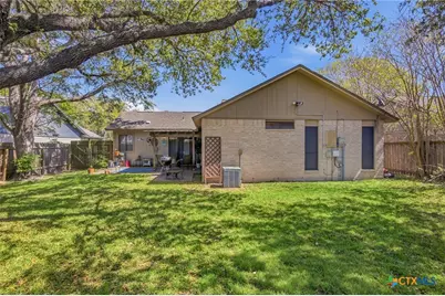 109 Queenswood Trail, Victoria, TX 77901 - Photo 16