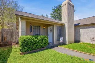 109 Queenswood Trail, Victoria, TX 77901 - Photo 2