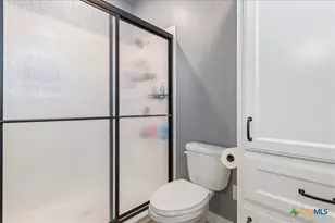 639 County Rd 101, Rogers, TX 76569 - Photo 22