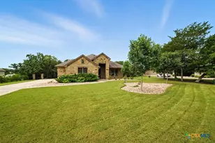 107 Tylee Cir, Bastrop, TX 78602 - Photo 4