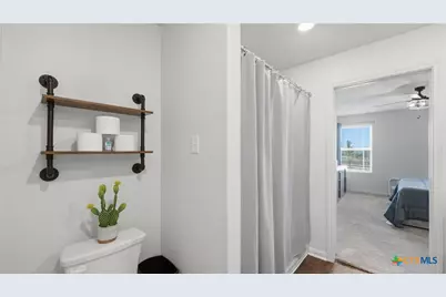 10839 Monterey Pike, Converse, TX 78109 - Photo 14