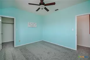 515 Bridle Ln, Victoria, TX 77904 - Photo 22