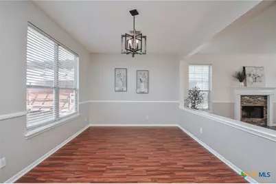 515 Bridle Lane, Victoria, TX 77904 - Photo 6