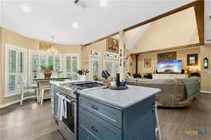 412 Woody Hollow Rd, Luling, TX 78648 - Photo 6