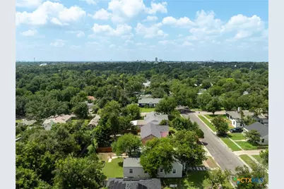 1309 N 2nd Street, Temple, TX 76501 - Photo 30