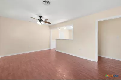 17 Matthews Drive, Lampasas, TX 76550 - Photo 8