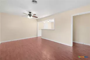 17 Matthews Dr, Lampasas, TX 76550 - Photo 8