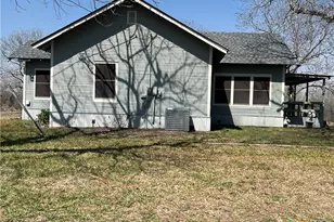 1206 Alcalde De La Bahia, Goliad, TX 77963 - Photo 14