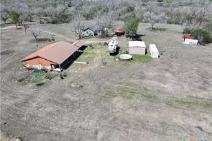 1206 Alcalde De La Bahia, Goliad, TX 77963 - Photo 38