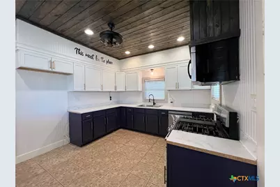 1206 Al Calde De La Bahia, Goliad, TX 77963 - Photo 16