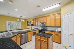 113 E Running Wolf Trail, Harker Heights, TX 76548 - Photo 10