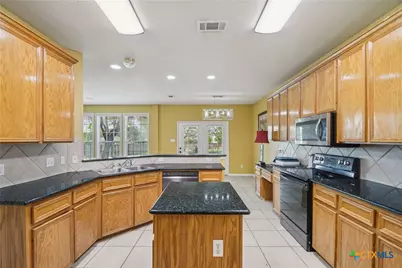 113 E Running Wolf Trail, Harker Heights, TX 76548 - Photo 12