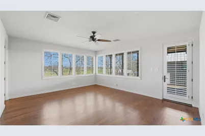 930 Lakeview Trail, Mcqueeney, TX 78123 - Photo 30