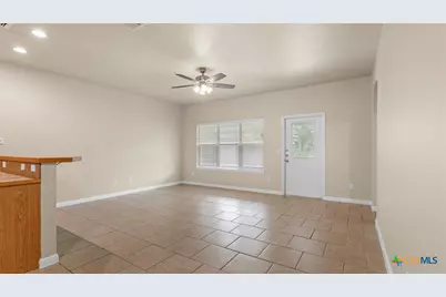 3021/3023 Douglas Fir Drive, New Braunfels, TX 78130 - Photo 4
