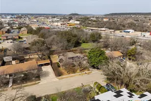 204 Oak St, Copperas Cove, TX 76522 - Photo 32