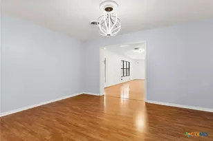 204 Oak St, Copperas Cove, TX 76522 - Photo 8