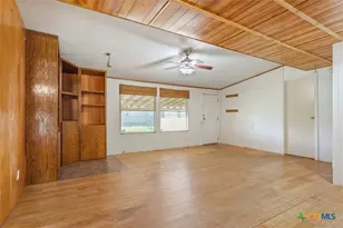 927 Alamo Rd, Cameron, TX 76520 - Photo 18