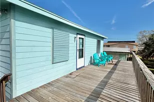 411 W Olive Ave, Port O'Connor, TX 77982 - Photo 6