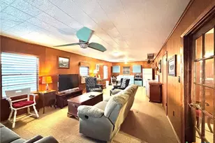 411 W Olive Ave, Port O'Connor, TX 77982 - Photo 18