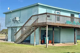 411 W Olive Ave, Port O'Connor, TX 77982 - Photo 40