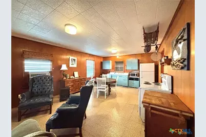 411 W Olive Avenue, Port O'Connor, TX 77982 - Photo 18
