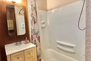 411 W Olive Ave, Port O'Connor, TX 77982 - Photo 34